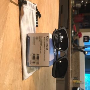 SMITH polarized lens sunglasses never worn.